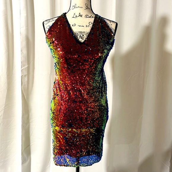 WOW COUTURE Seuinned Dress! Large - Picture 3 of 10